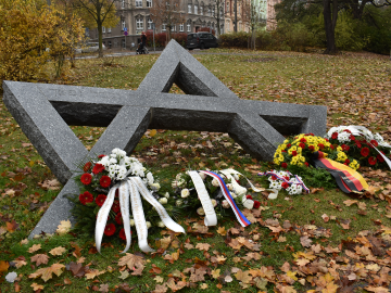 Připomenutí památky obětí holocaustu