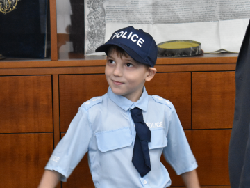 Pětiletý Gabriel navštívil středisko městské policie