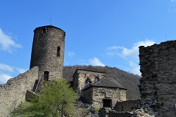 Pohled na hrad Střekov